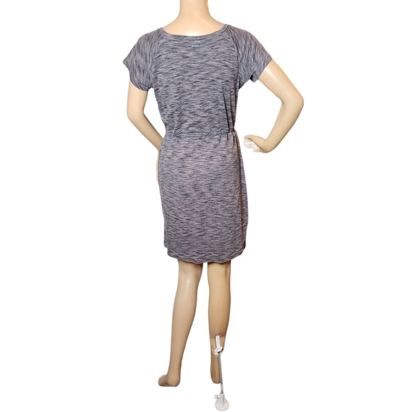 Columbia heathered taupe stretch short sleeve dress. Size small - Picture 13 of 16